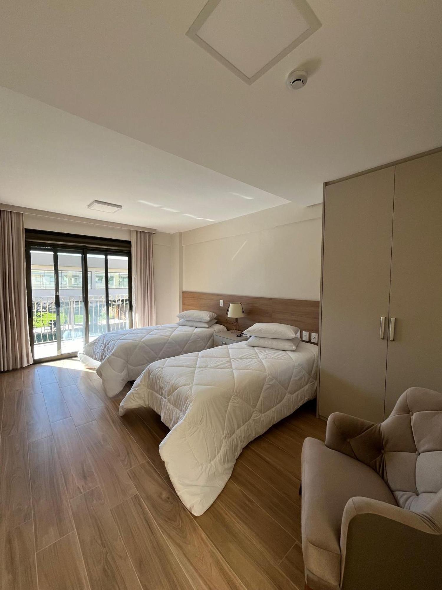 Ville Del Bosco Hotel São Marcos エクステリア 写真